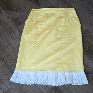 H&M Yellow Pencil Skirt with White Lace Hem